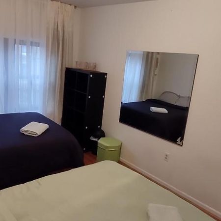 Spacious Room For 4 People In Williamsburg ! New York Exterior photo