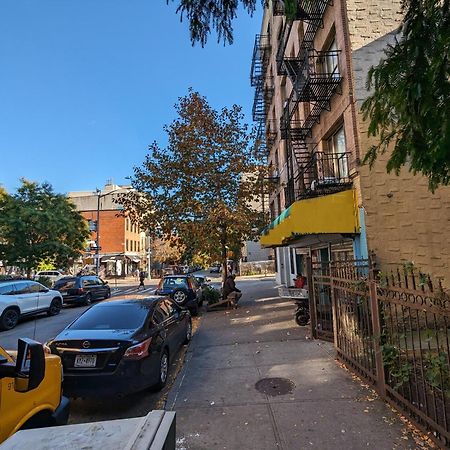 Spacious Room For 4 People In Williamsburg ! New York Exterior photo
