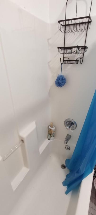Spacious Room For 4 People In Williamsburg ! New York Exterior photo